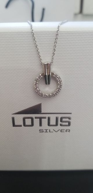 Cadena Lotus collection circonitas