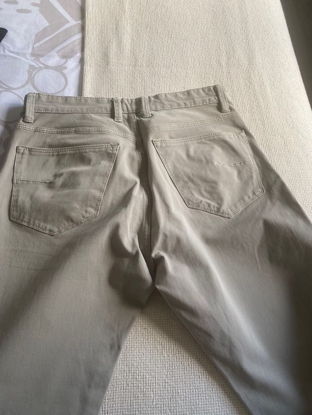 Pantalón beige Pedro del Hierro