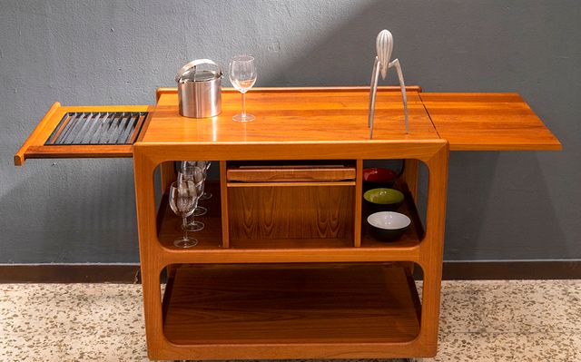 Mesa camarera danesa vintage mid-century
