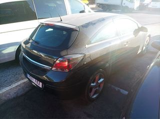 Opel Astra 2007