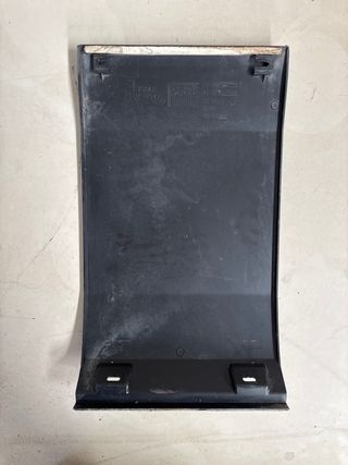 Embellecedor Iveco Daily