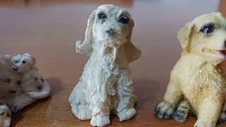 Preciosas figuras de perritos