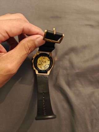 Bulova Curve Cronografo Negro-Dorado