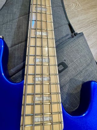 Bajo Jazz Bass 5 cuerdas - Azul