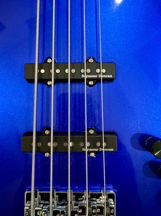 Bajo Jazz Bass 5 cuerdas - Azul
