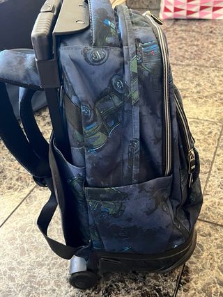 Mochila escolar Toto con ruedas azul