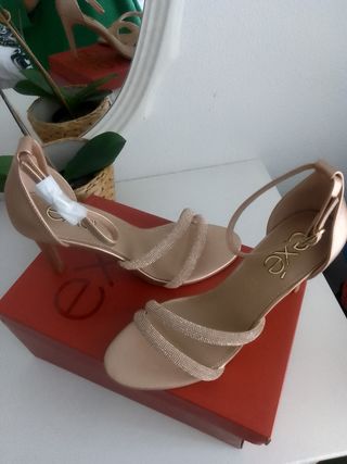 Sandalias tacón 9cm beige/doradas