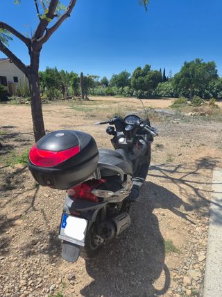 Kymco Grand Dink 125cc - Scooter