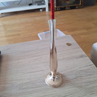 Florero metal plateado