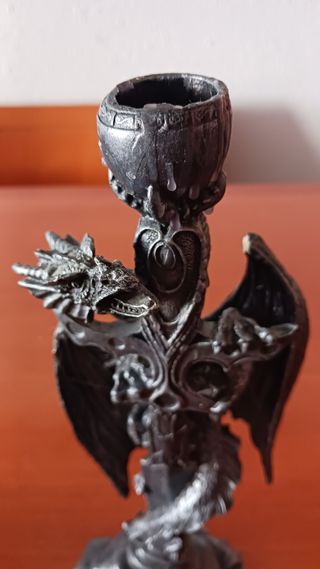 Candelabros góticos - Calaveras & Dragón