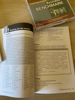 Business Benchmark Upper Intermediate Vantage