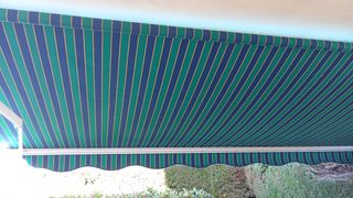 Toldo rayas azul-verde