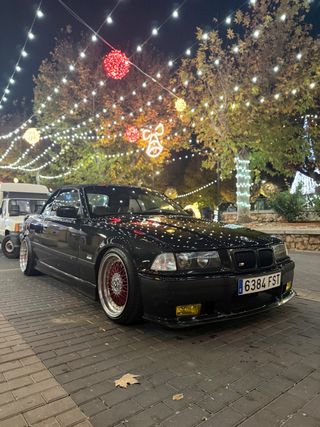 BMW e36 328i 1999 Se vende o se cambia