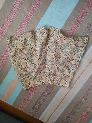 Falda pantalón beige estampada