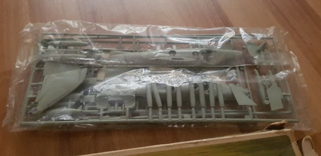 Kit de maqueta de avión Hawker