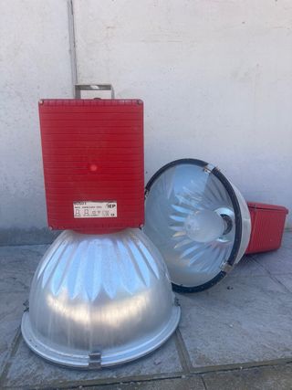 Foco Industrial 400w IEP 8050T