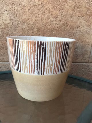 Maceta porcelana marrón beige