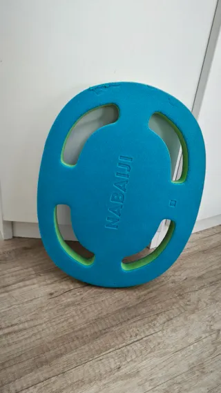 Neopreno niño Olaian 3-4 años.REGALO TABLAnatación