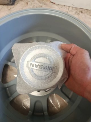 Llanta Nissan terrano