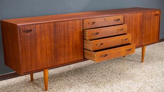 Aparador danés vintage mid-century