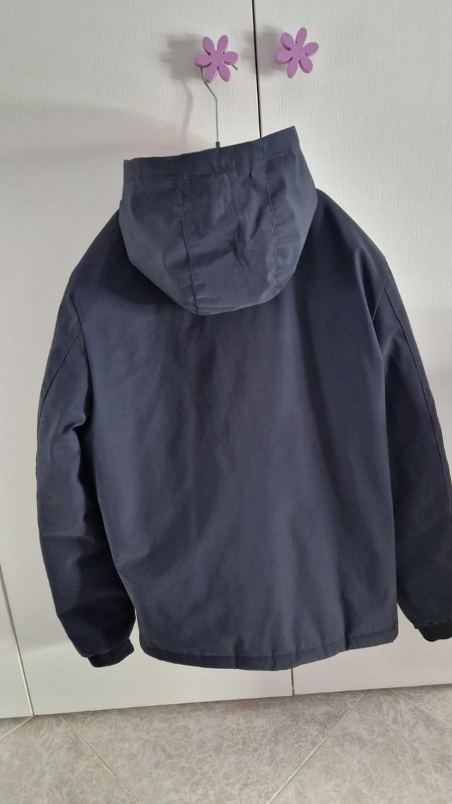 Giubbotto uomo blu imbottito in tessuto impermeabi