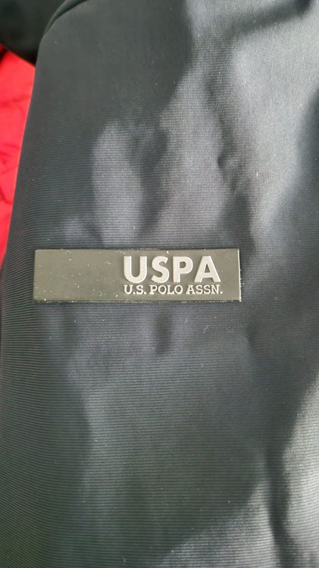 Giubbotto uomo blu imbottito in tessuto impermeabi