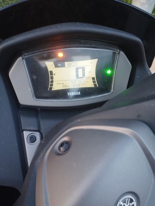 Yamaha NMax 125cc - Scooter Azul