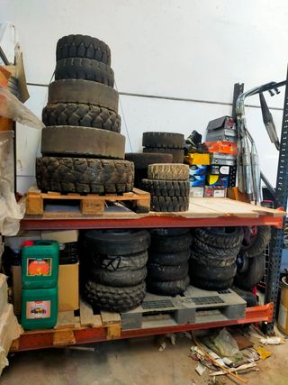 Neumáticos usados - Carretillas y Motos