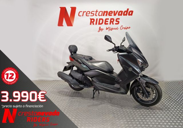 Yamaha XMAX 400