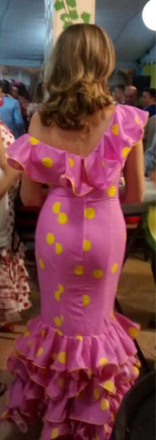 Traje gitana rosa lunares amarillos
