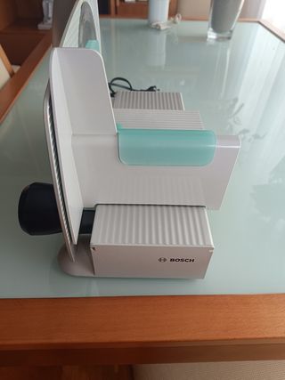 Cortadora fiambre Bosch - usada