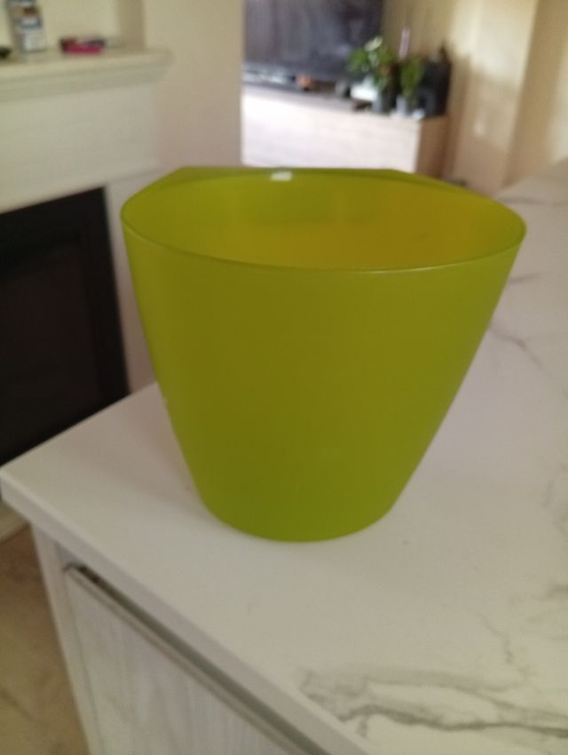 Contenedor cocina verde