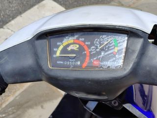 Yamaha Jog R - Motocicleta