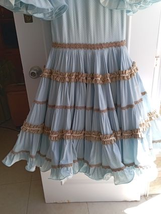 Traje gitana azul y beige