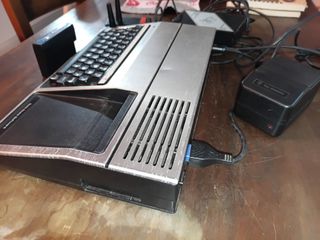 Texas Instruments TI-99 4A retrocomputer computer