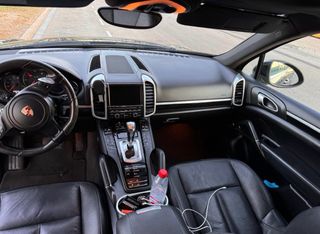 Porsche Cayenne 2012