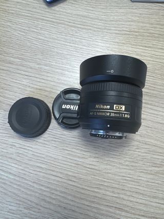 nNikon D3200 Objetivo Nikon AF-S Nikkor 35mm 1:1.8
