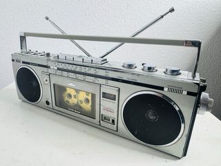 Radiocasete Sanyo M 7700LE Mini Boombox