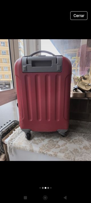 Maleta roja pequeña | Equipaje