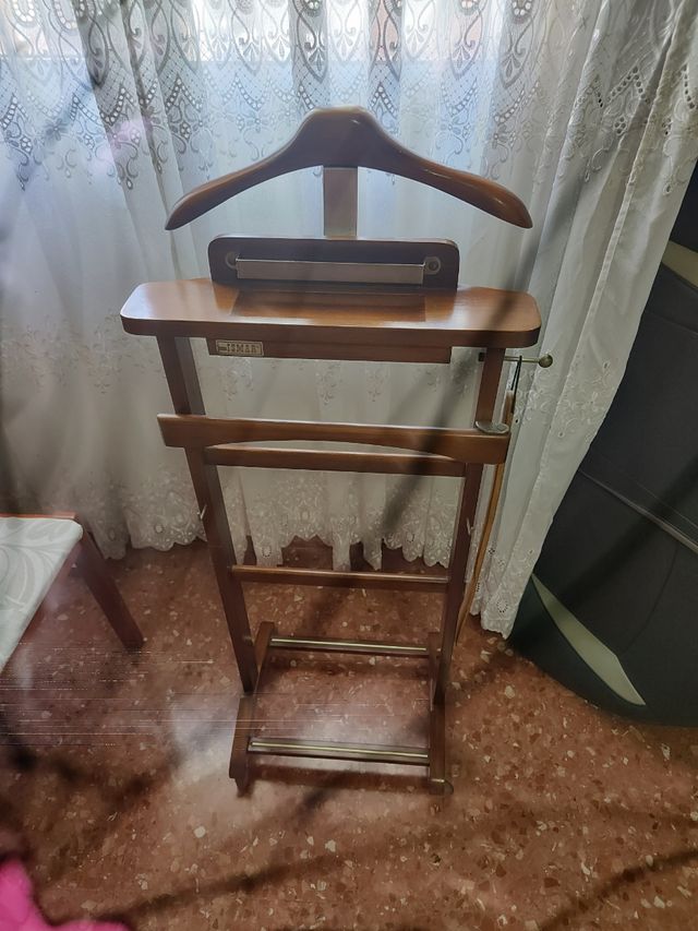 Perchero ISMAR madera maciza y metal