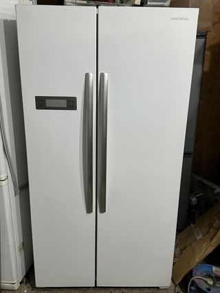 Nevera Daewoo - Refrigerador Blanco