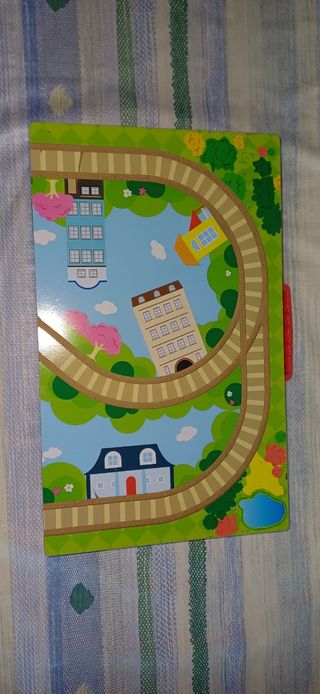 Trenes de madera juguete