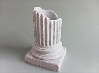 Portapenne a Forma di Colonna Romana – Stampa pla