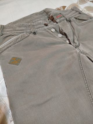 Pantalones chinos Diesel grises