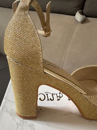 Sandali Lola Cruz oro glitter