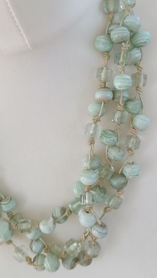 Collar multi-cadena piedras verdes