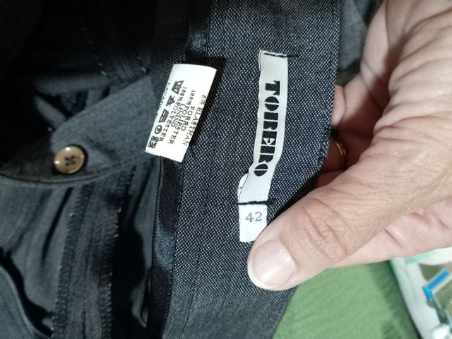 Pantalón TORELO gris - Talla 42