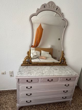 Tocador vintage con espejo - mármol
