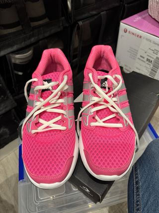 Zapatillas Adidas running rosa
