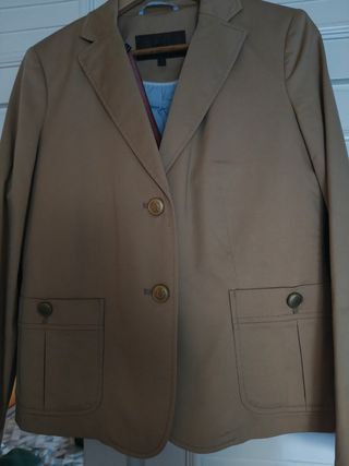 Americana beige mujer